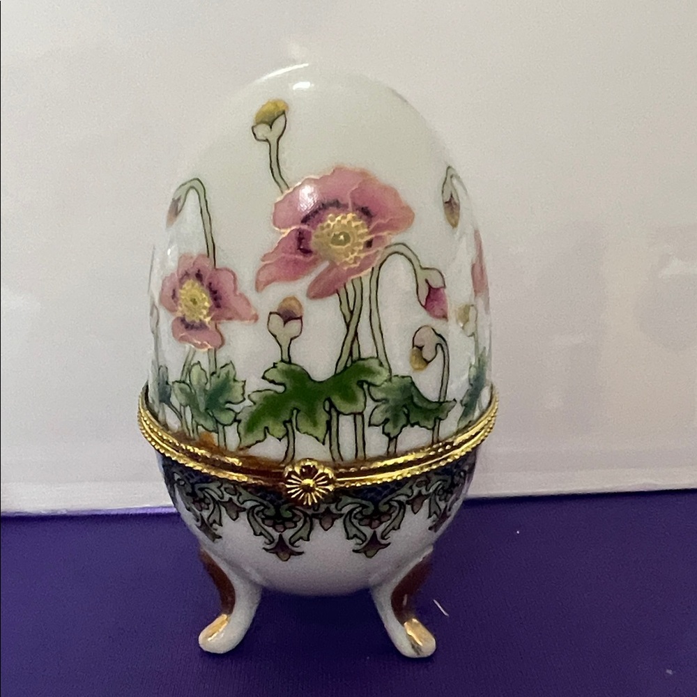 Floral Decorative Egg with Gold Accents